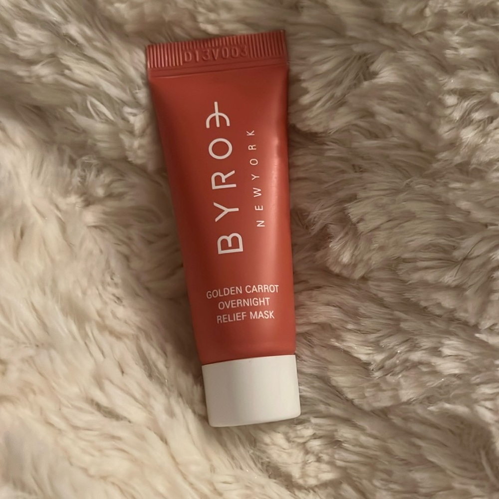 Burke Golden Carrot Overnight Relief Mask